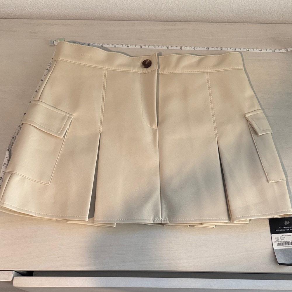Beige Pleated Mini Skirt with Pockets